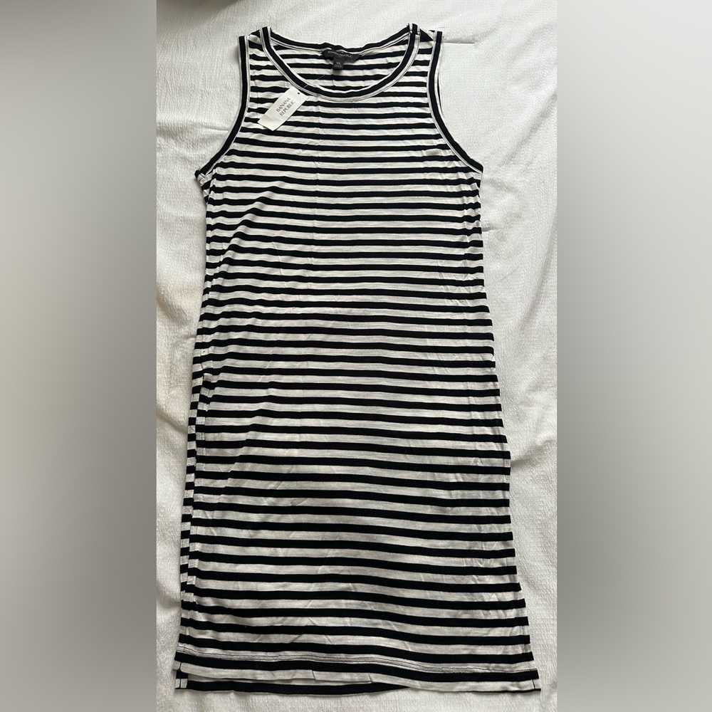 Banana Republic cover dress